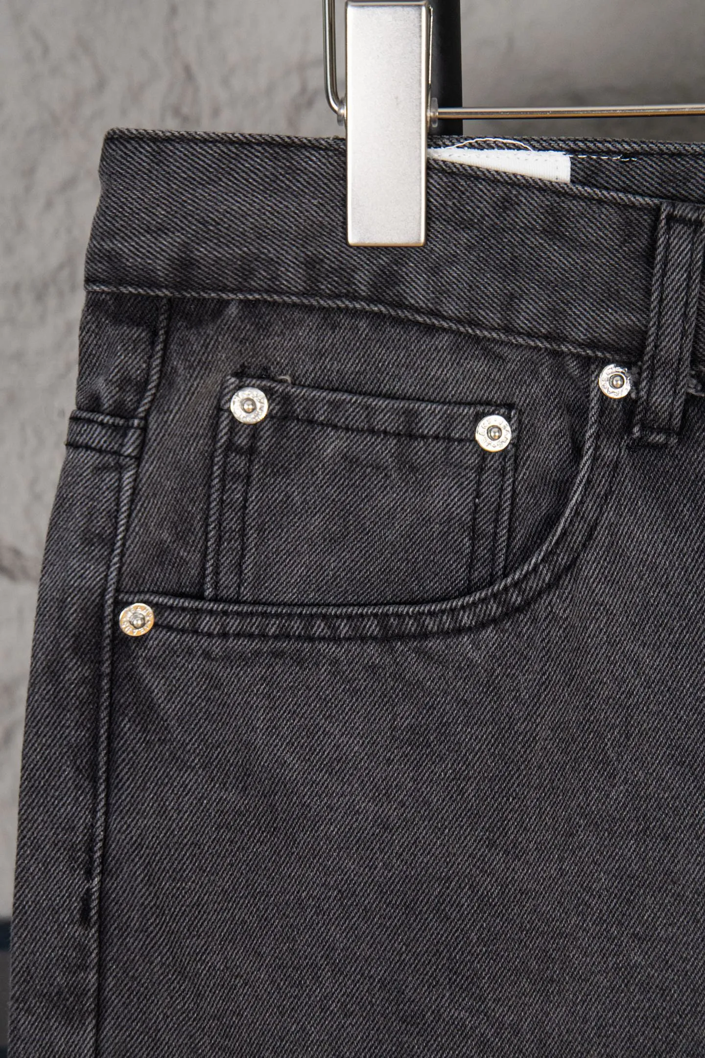 Style number: M401 P250 GALLERY DEPT. Spliced ​​ink splash denim print logo bell bottoms washed jeans Color: black blue Code number: 28 30 32 34